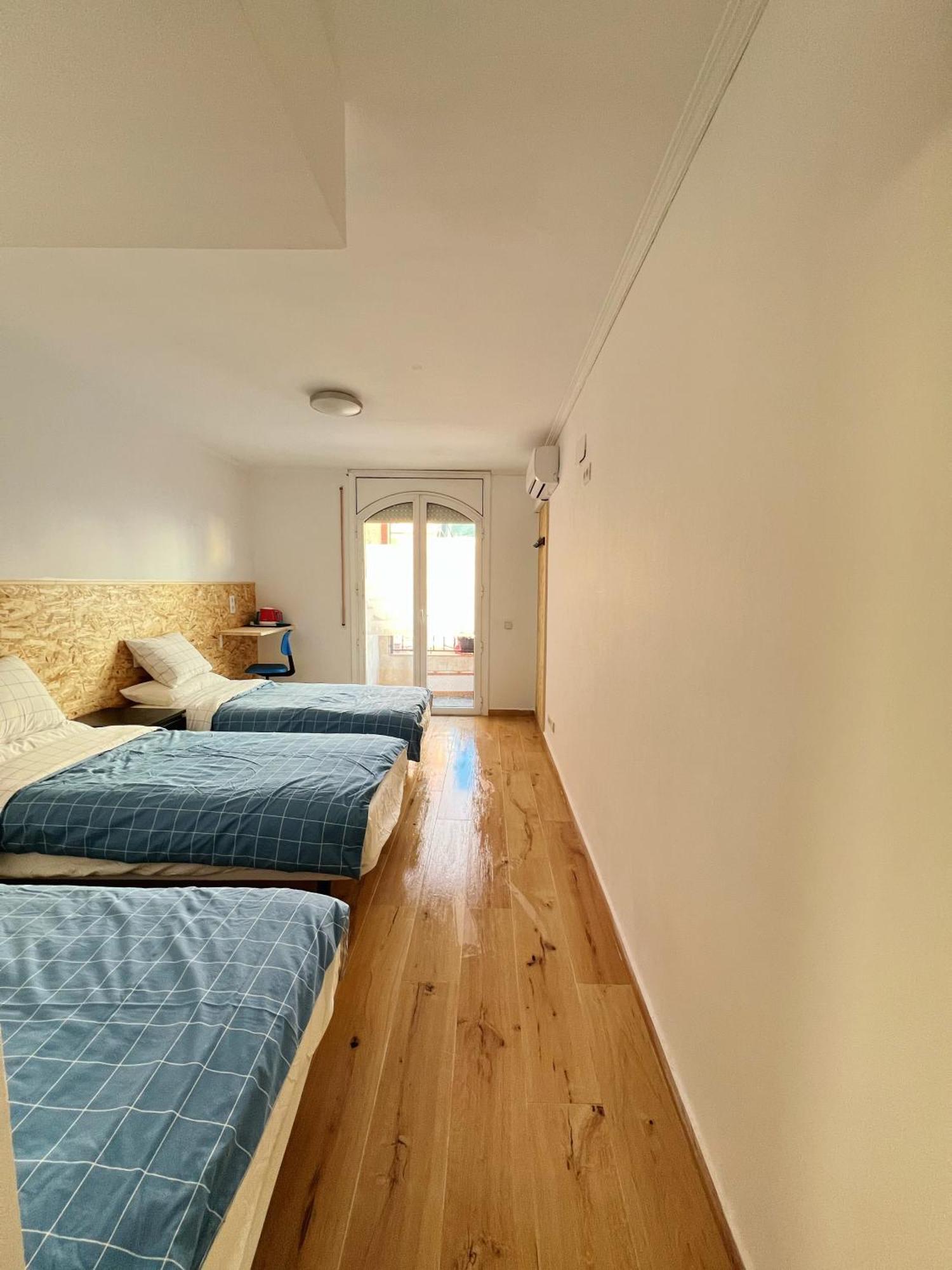 Hotel Fudodo舒适3 Beds L’Hospitalet de Llobregat Exterior foto